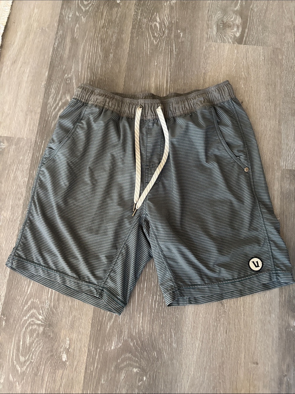 Vuori Men’s 7” shorts